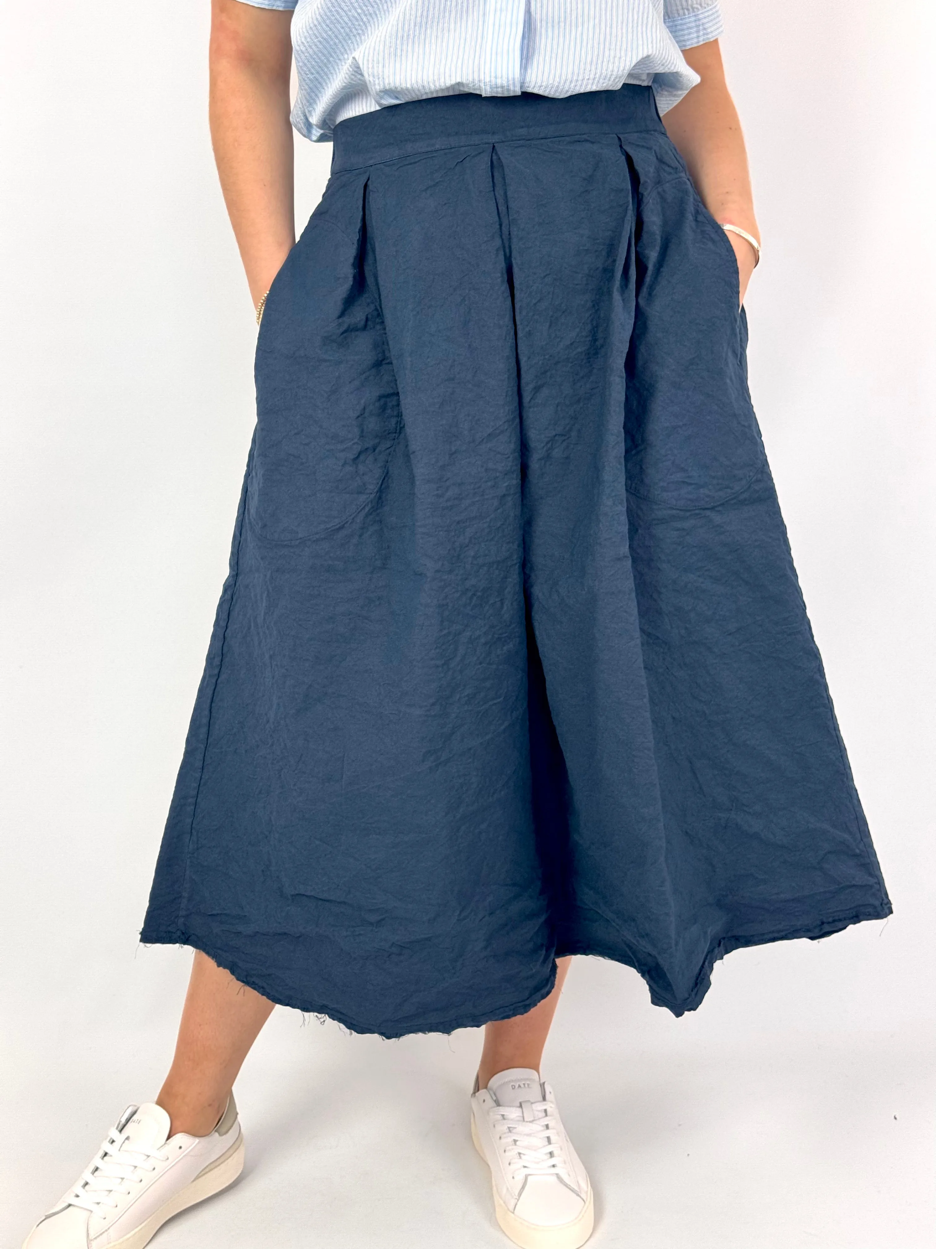 Aequamente 107 Skirt Abisso