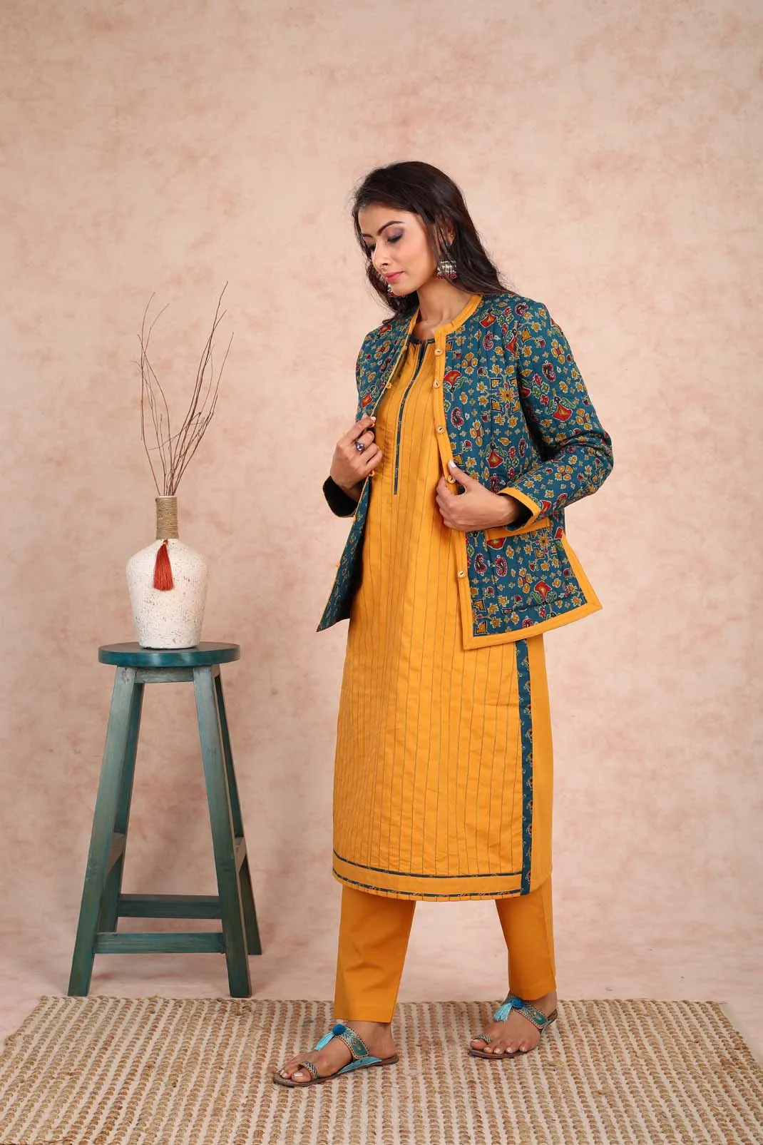 Baisah Printed Reversible Quilted Green Jacket (With Sleeves) UCJ0002F