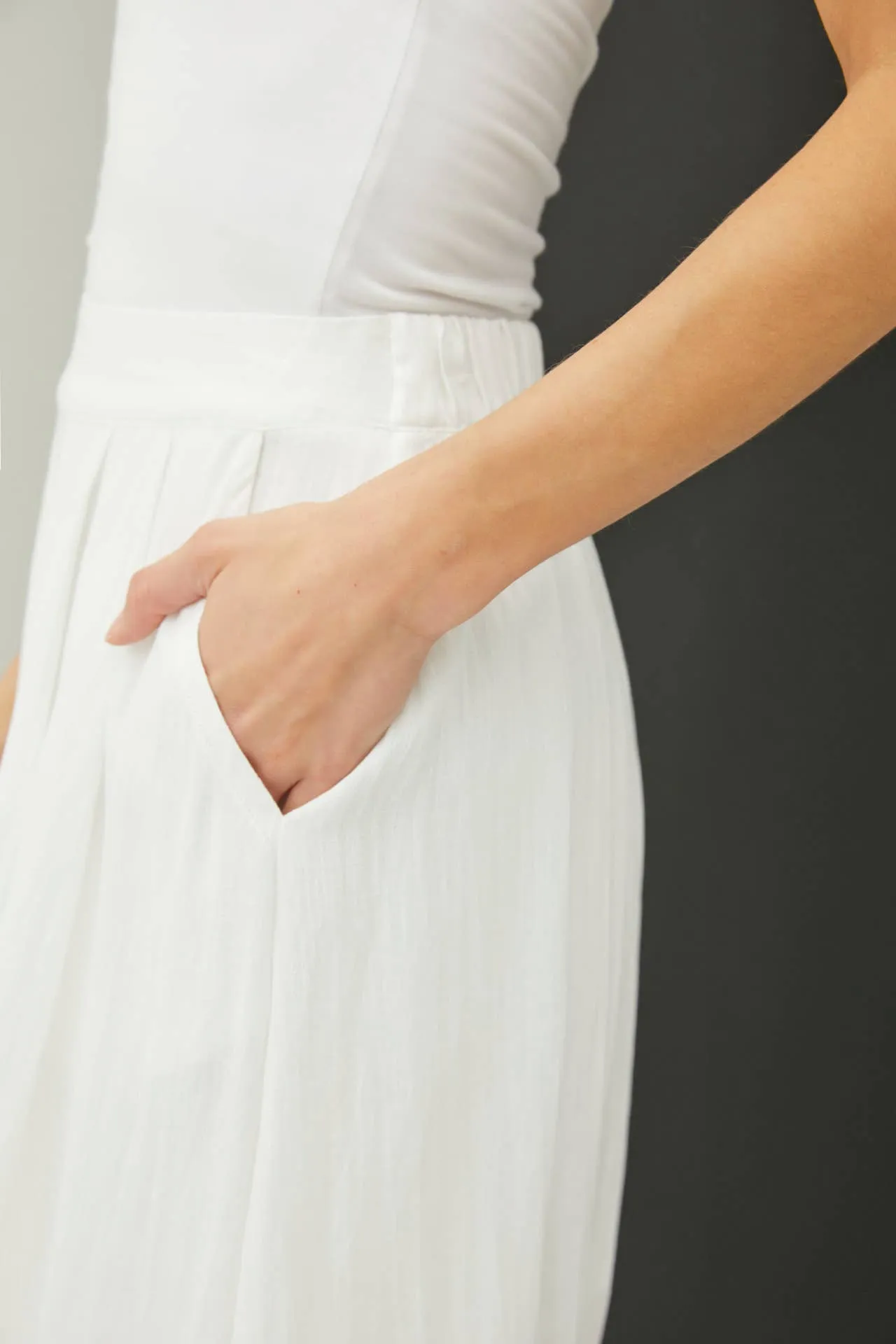 Cameron - Crinkle Pull-on Midi Skirt