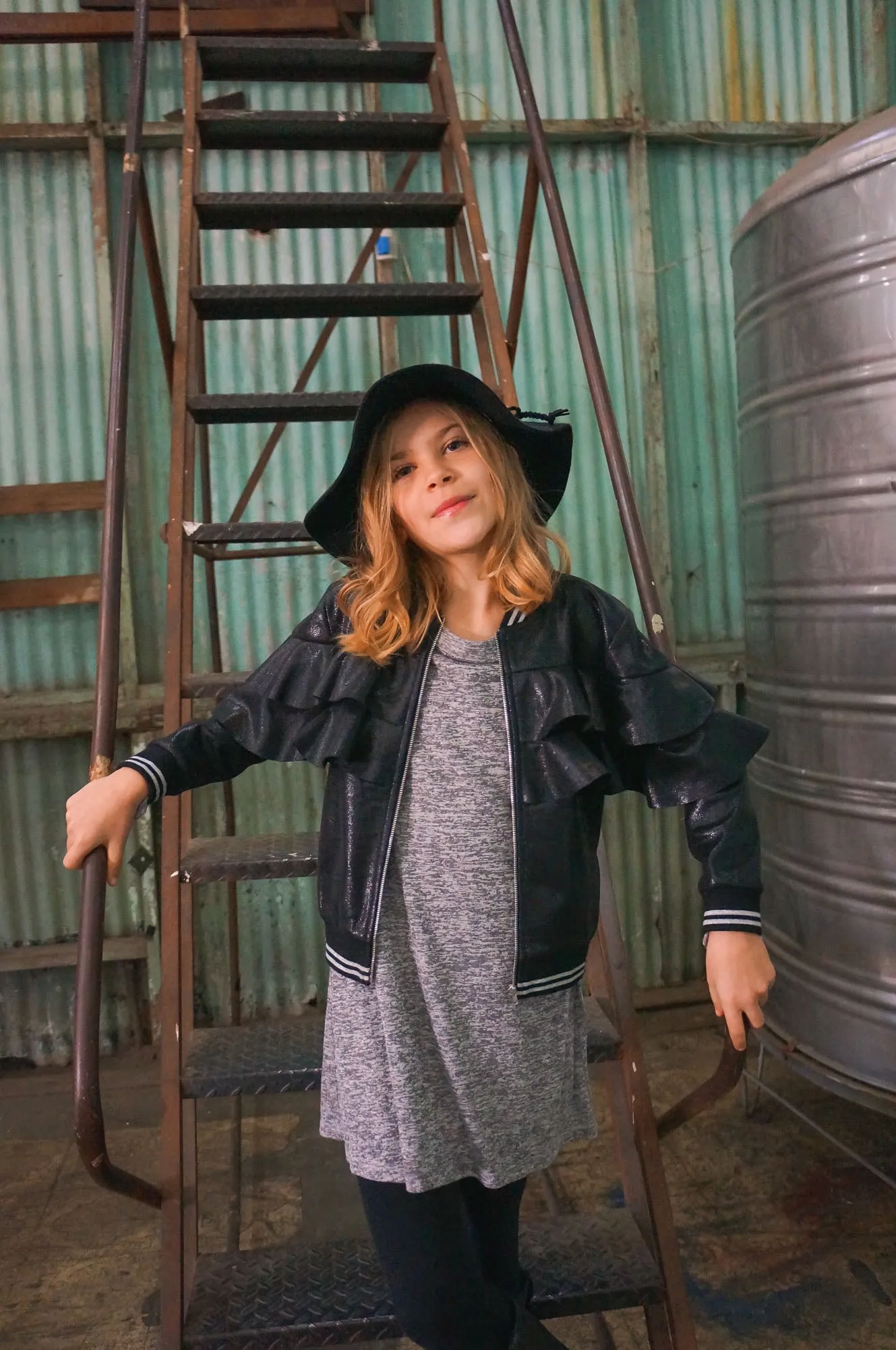 Faux Leather Ruffle Bomber Jacket(R35165)