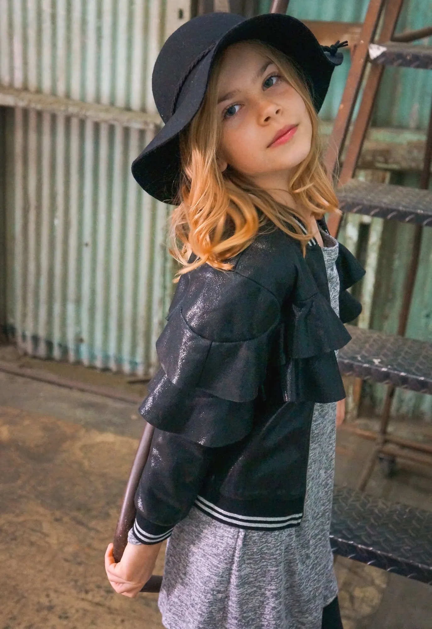 Faux Leather Ruffle Bomber Jacket(R35165)