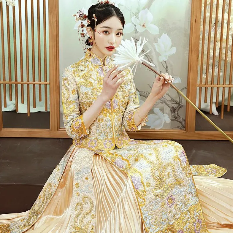 Floral Embroidery & Sequins Pleated Skirt Traditional Chinese Wedding Suit