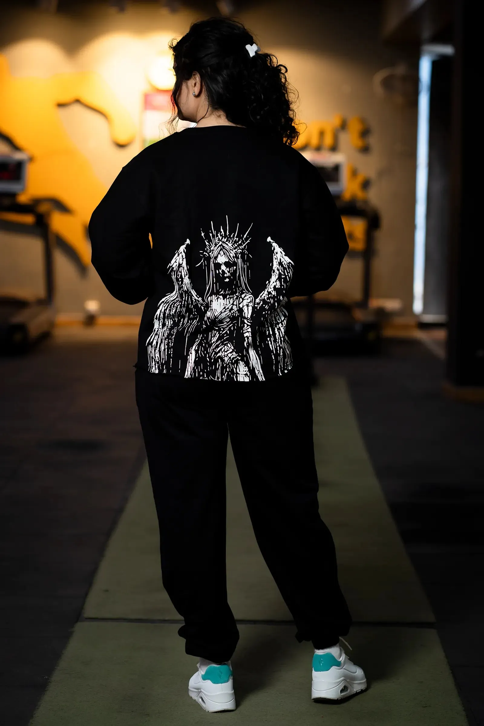 HEAVENLY REBELLION SWEATSHIRT (BLACK)