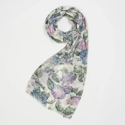 Hydrangea Light Weight Scarf