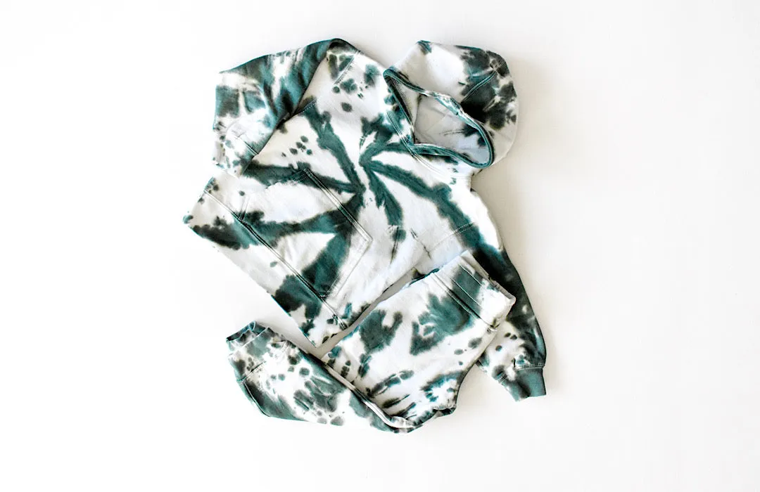 Kids Tie Dye Joggers in Dark Green