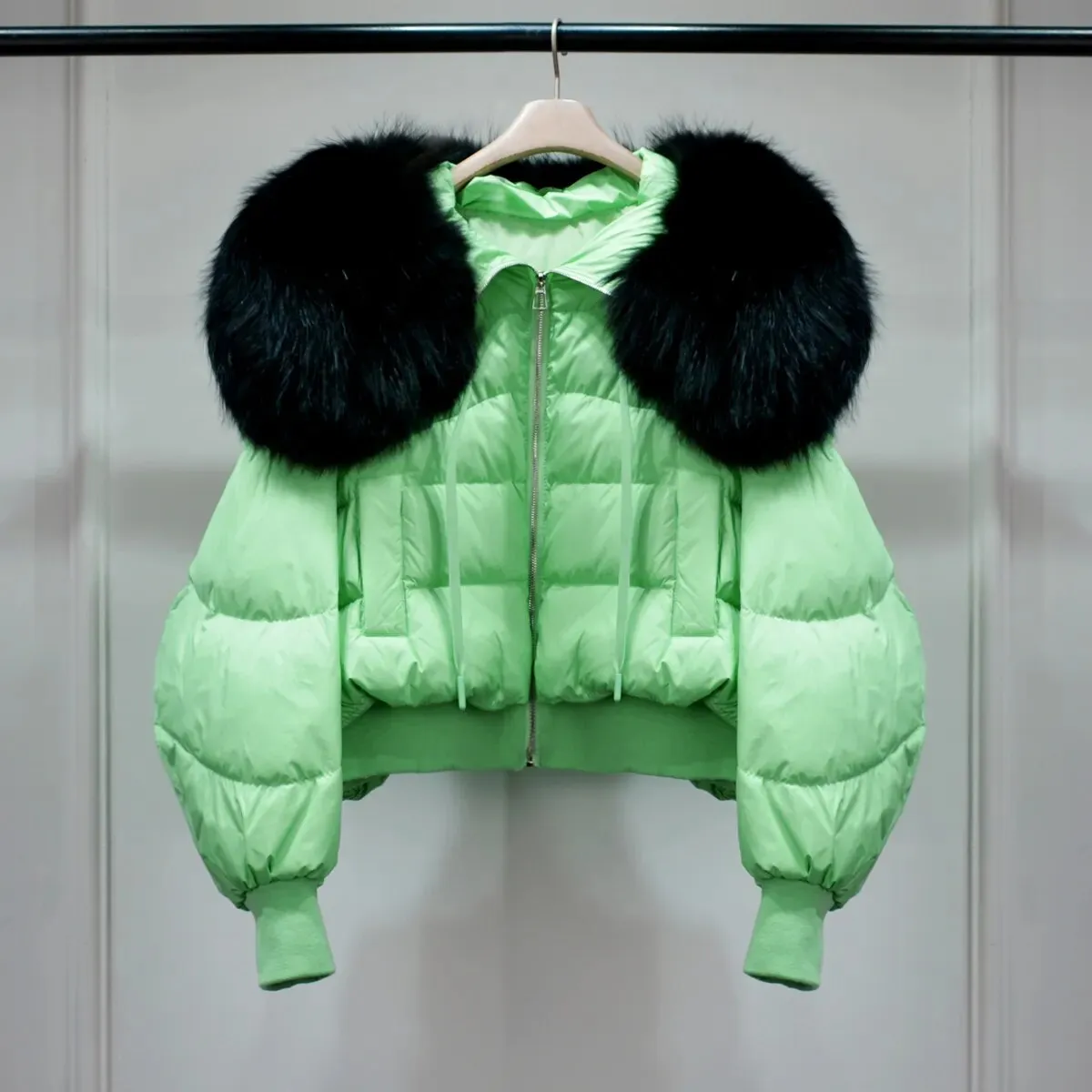 Lagabogy Winter Puffer Jacket Women Thick Warm Short Parkas Real Natural Raccoon Fur Female Loose 90% White Duck Down Coat