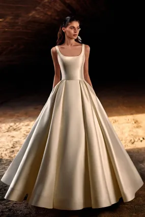 Minimalist Wedding Gown with Pockets