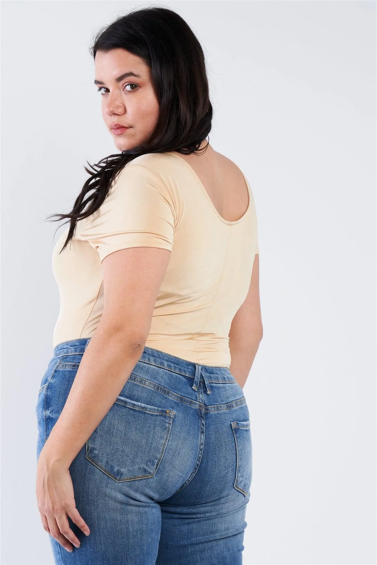 Nude Junior Plus Size Front Zip Short Sleeve Bodysuit /2-2