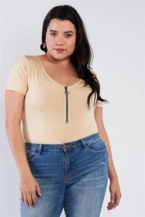 Nude Junior Plus Size Front Zip Short Sleeve Bodysuit /2-2