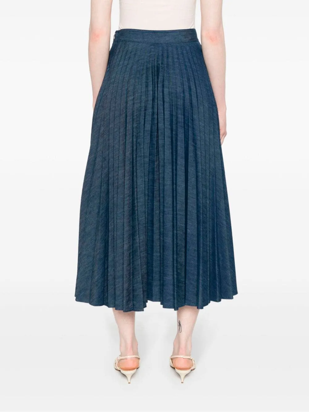 Pleated denim skirt