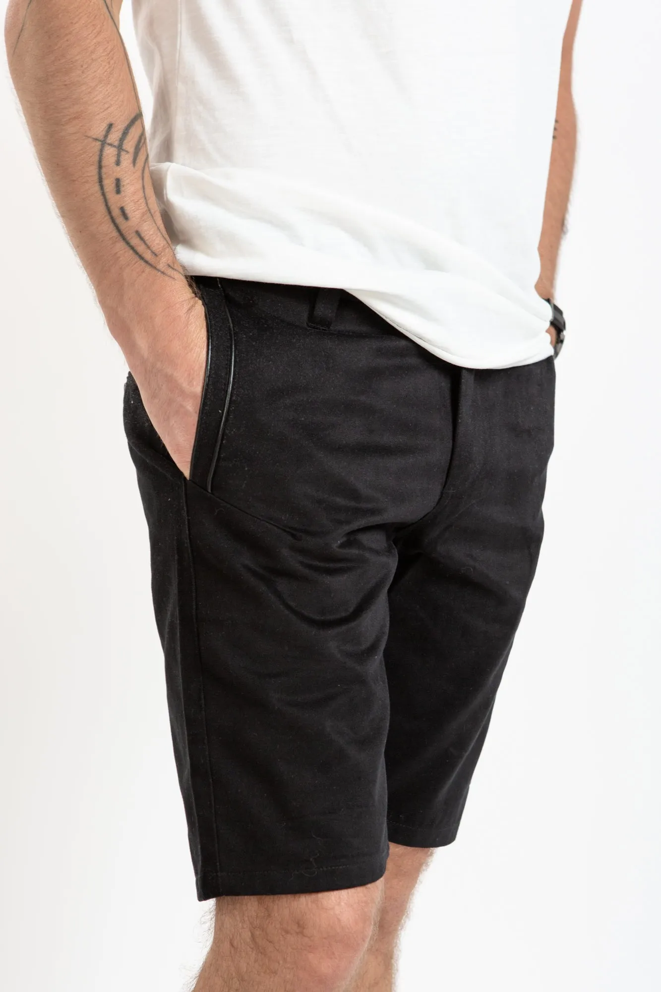 Velvet Shorts - Black