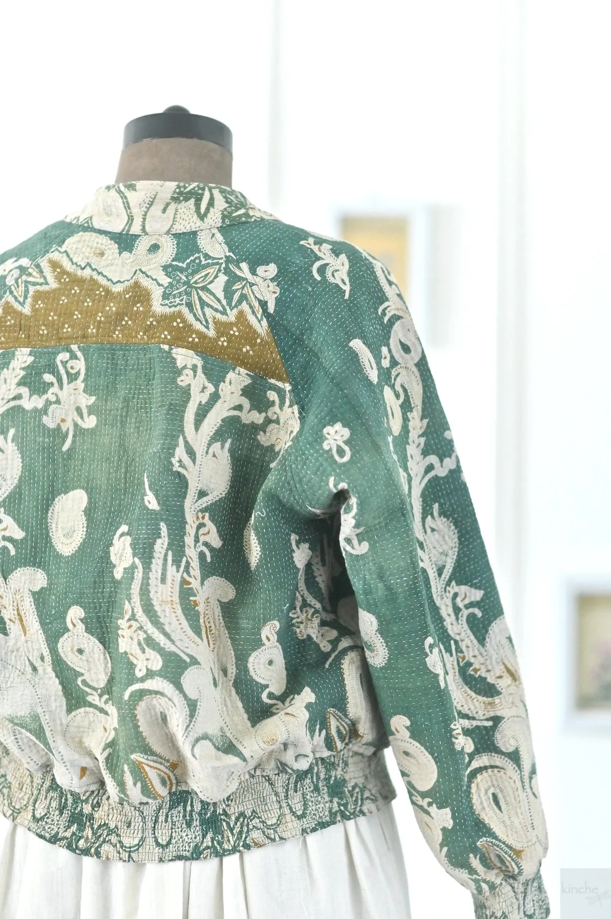 X Large, Alice Jacket in a beautiful Vintage Print, Slightly Quilted