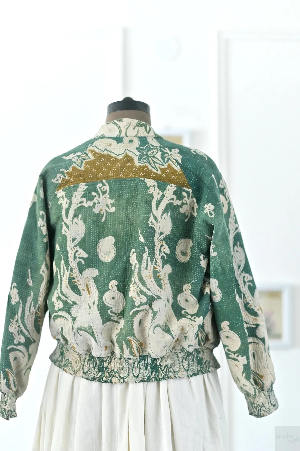 X Large, Alice Jacket in a beautiful Vintage Print, Slightly Quilted